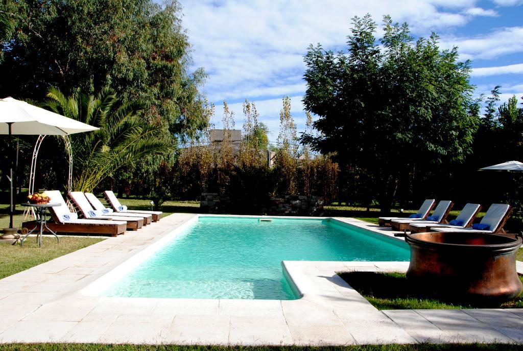 Suter Petit Hotel San Rafael  Exteriör bild